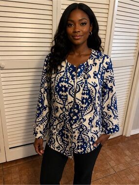 Chico’s Blue and Cream Printed Zip-Front Jacket